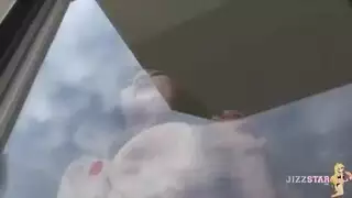 إيلاج مزدوج مع آسيوية كبيرة الثدي في علاقة ثلاثية جنسية