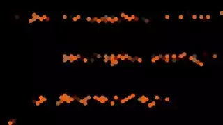 بنت اخي تجلس على قدمي