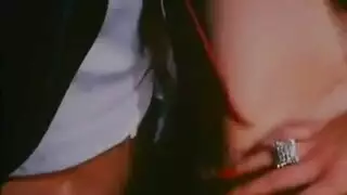 لبنانيه تناك من مديرها