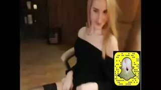 عاهرة سناب شات: مراهقة أمريكية ساخنة تكشف كل شيء