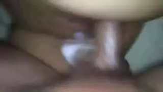 فتاة ديسي جامحة تحصل على جنس جماعي في باكستان