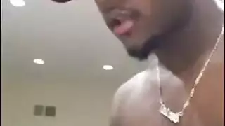 طيز الاخت الكبيره لا يمكن اخفاءها