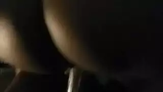 الجينز يخلع، المؤخرة للأعلى دخول خلفي قاسي