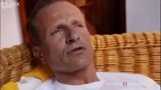 انتصاب كامل لمشاهدة عاهرات عاريات