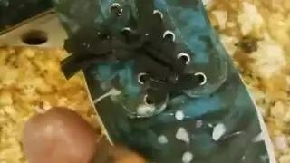 زي مدرسي انثنى الثدي الصغيرة