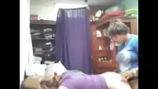 اخت شيميل تنيك اختها نيك حار