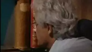 الكسيس سنكلير يعمق الرجل الكسيس سنكلير يعمق الرجل