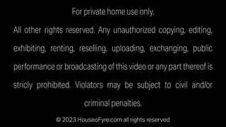 تعود جبهة تحرير مورو الإسلامية الشقراء مفلس دي ويليامز: أباريق وينر تعانق 2023