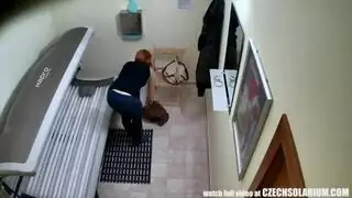 المراهق مع أفضل الثدي المراهق مع أفضل الثدي